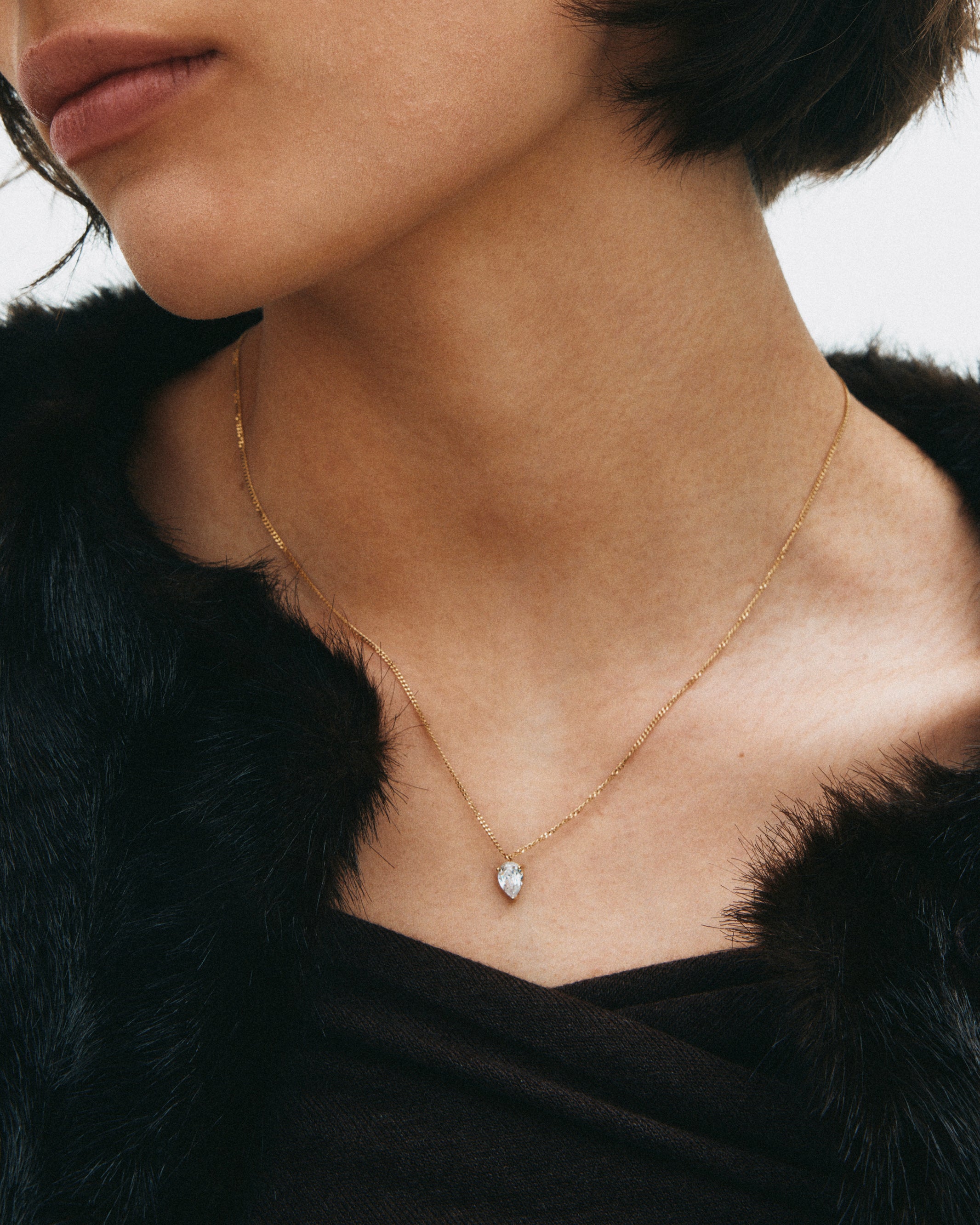 Arrow Necklace Gold