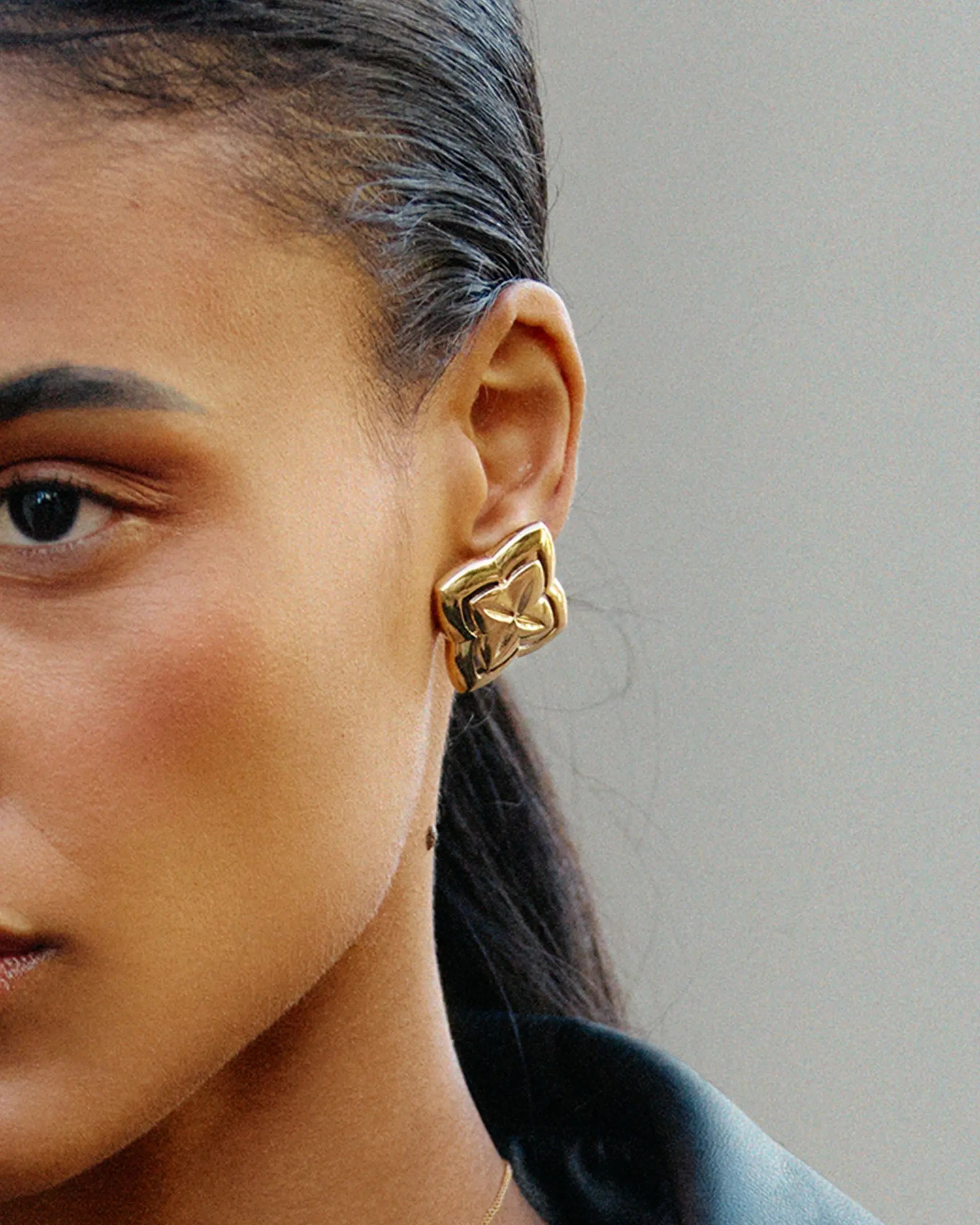 Scala Studs L Gold Edblad NZ