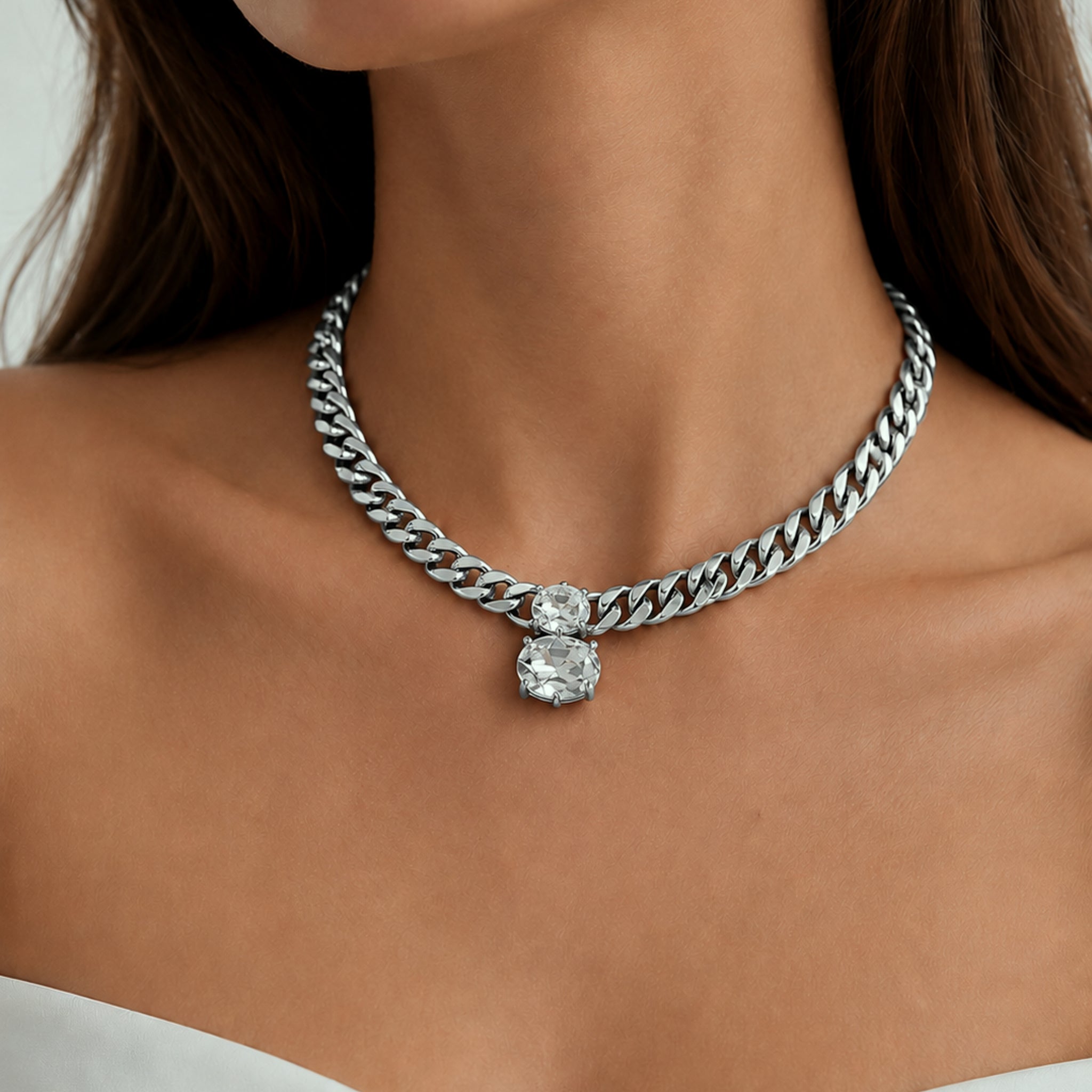 Holl Silver Necklace – Crystal