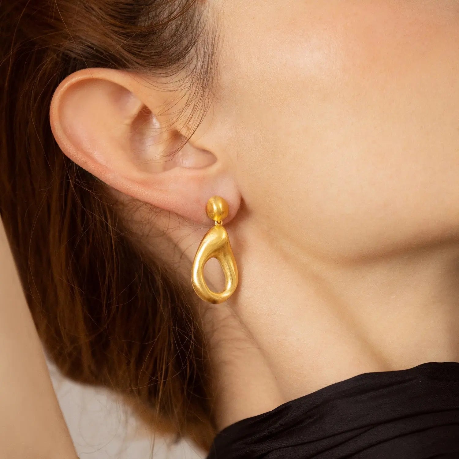 Dali Gold Earrings Large Drop - Angelus Dyrberg/Kern NZ
