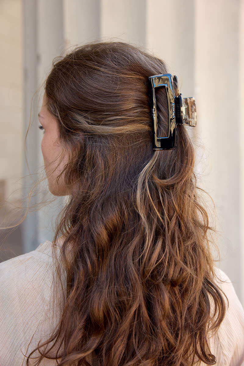 Sofia Hair Claw