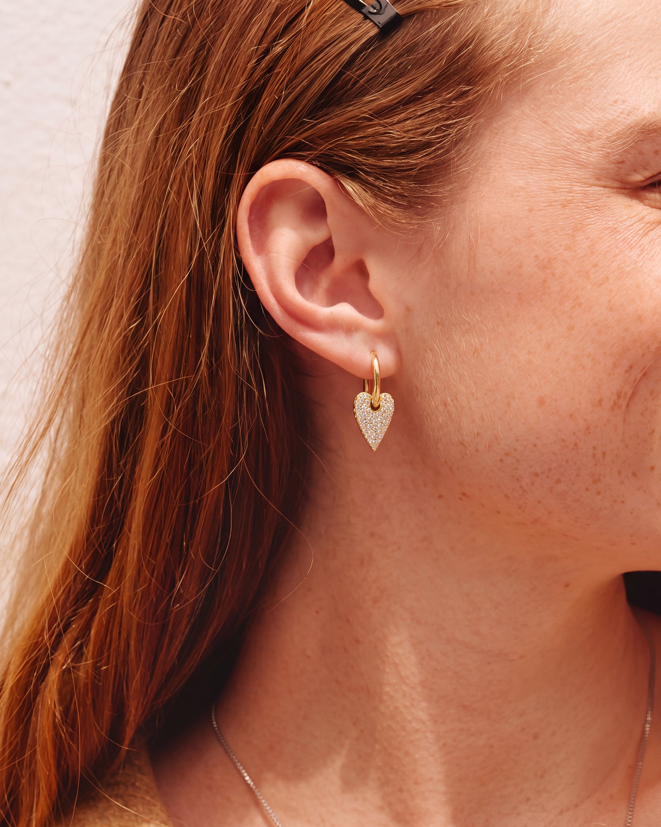 Amore Sparkle Hoops L Gold
