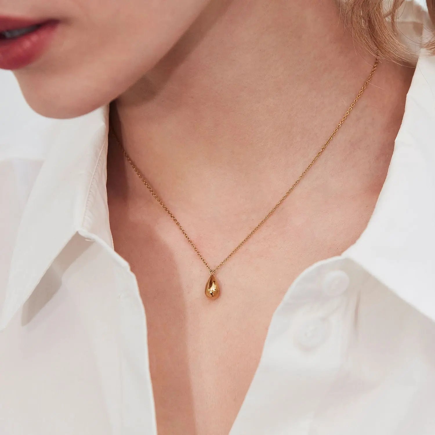 Drop Mini Necklace Gold Edblad