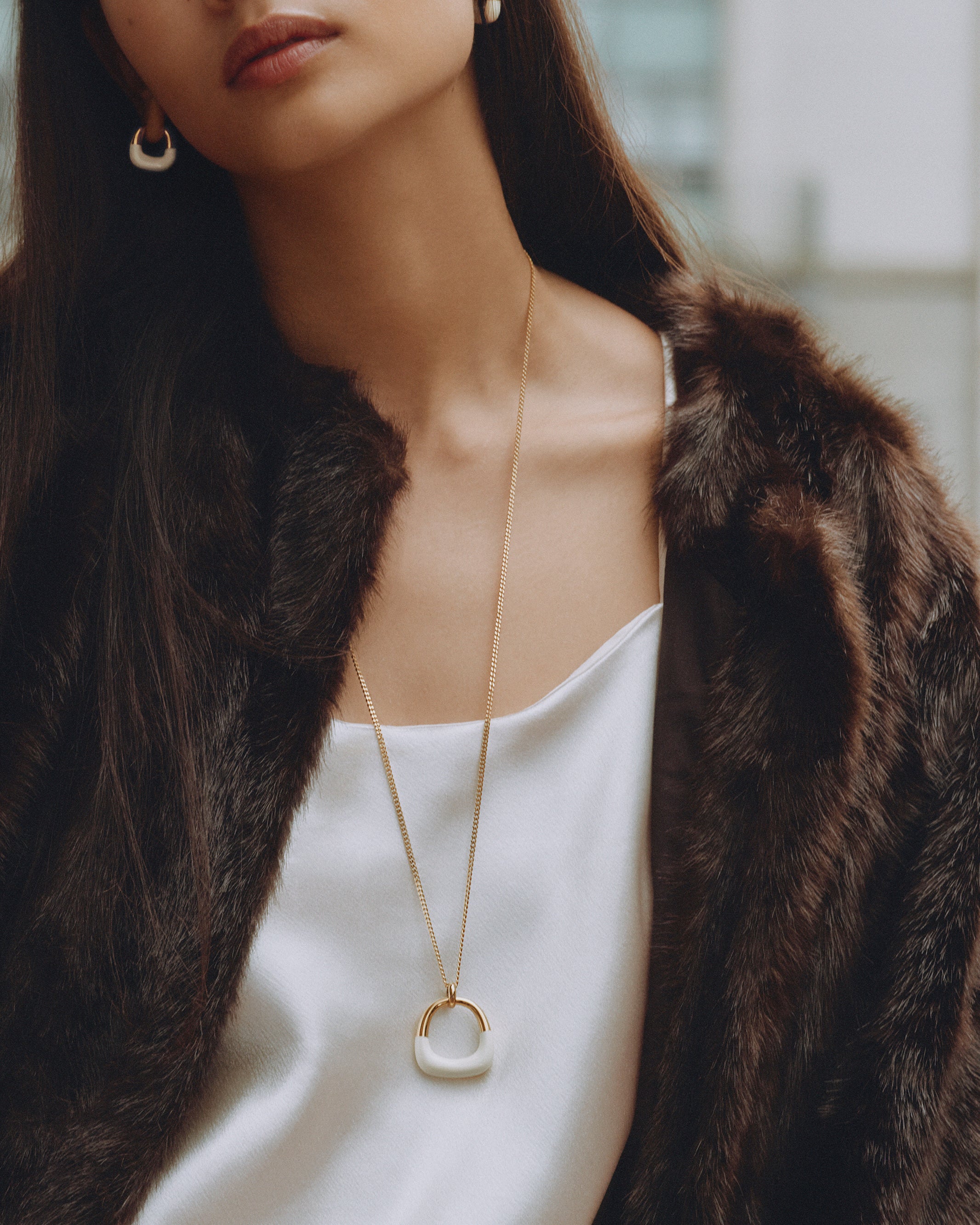 Lore Necklace Offwhite Gold