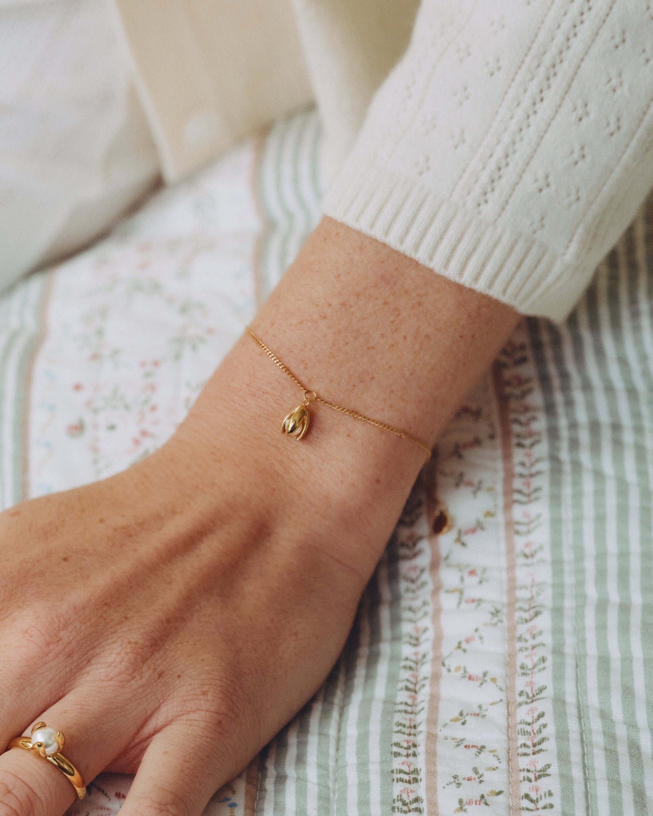 Moonrave Bracelet Gold