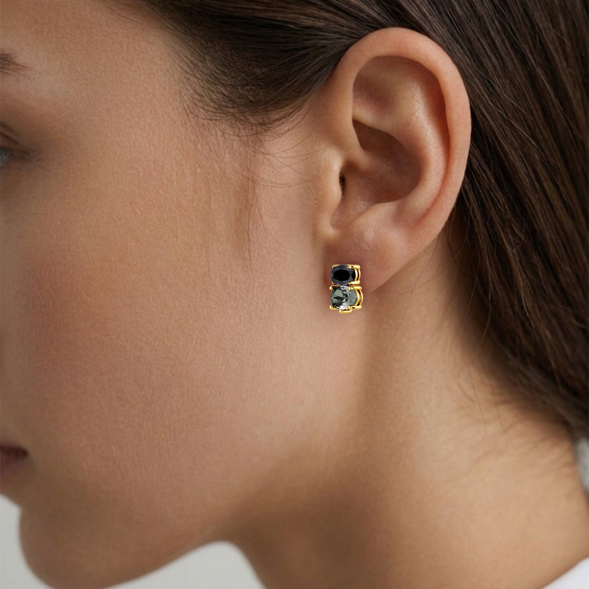 Nerida Gold Stud Earrings – Black / Grey