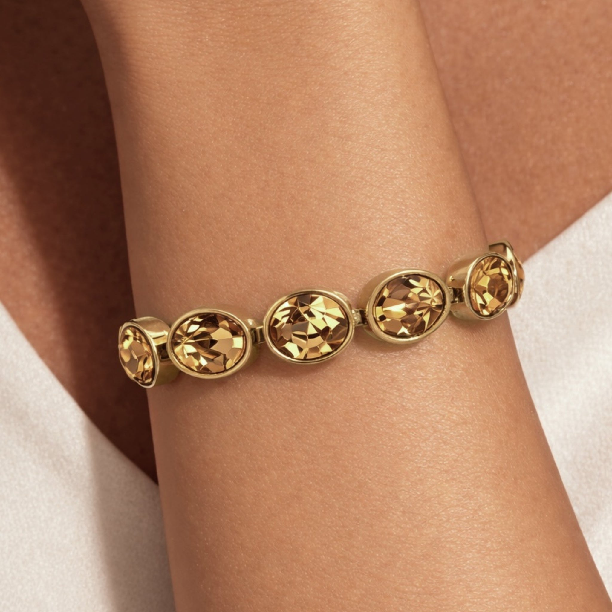 Opaline Gold Bracelet – Golden