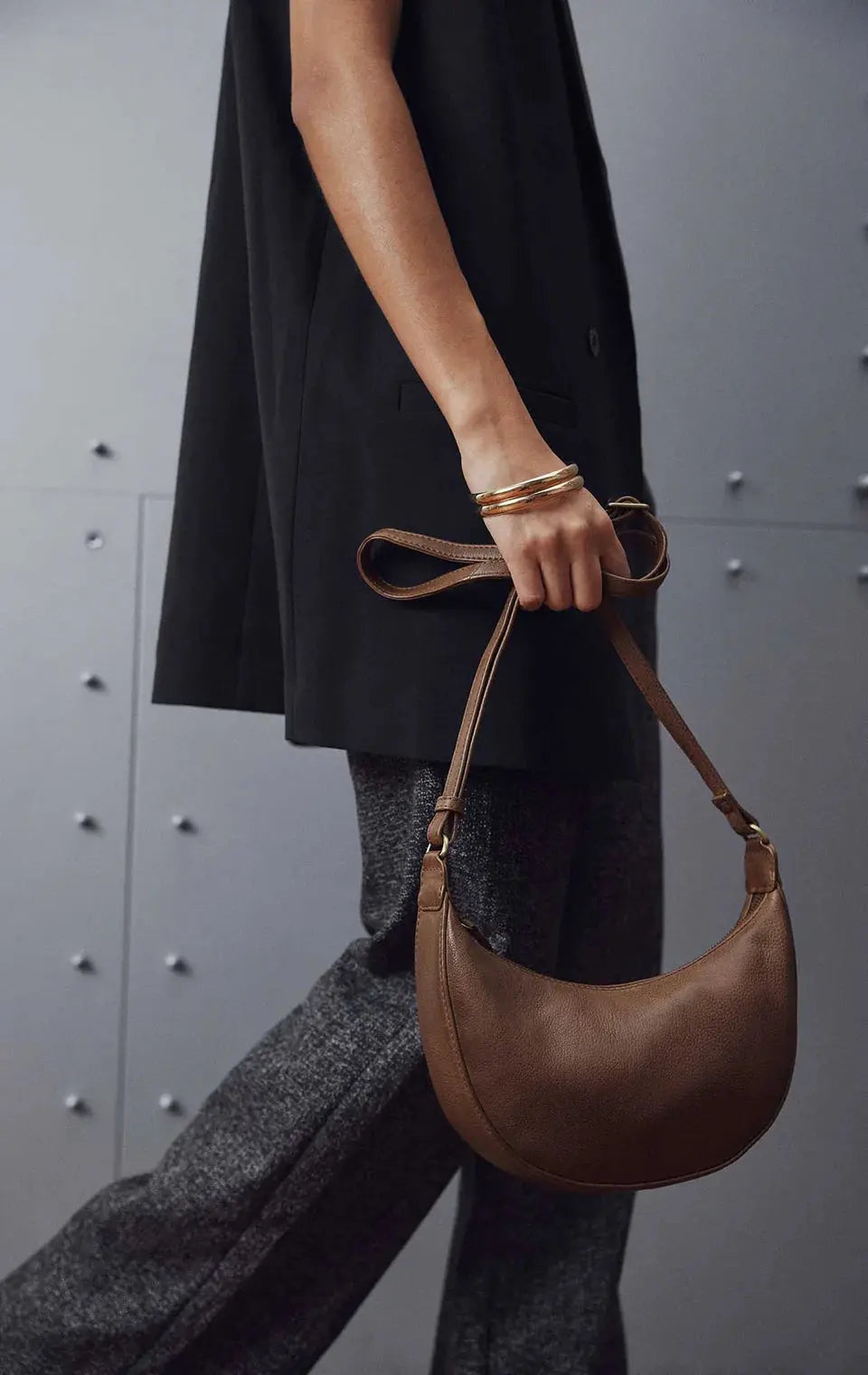 Faye Crossbody Bag, Soft Vintage, Cognac with Brushed Gold Markberg